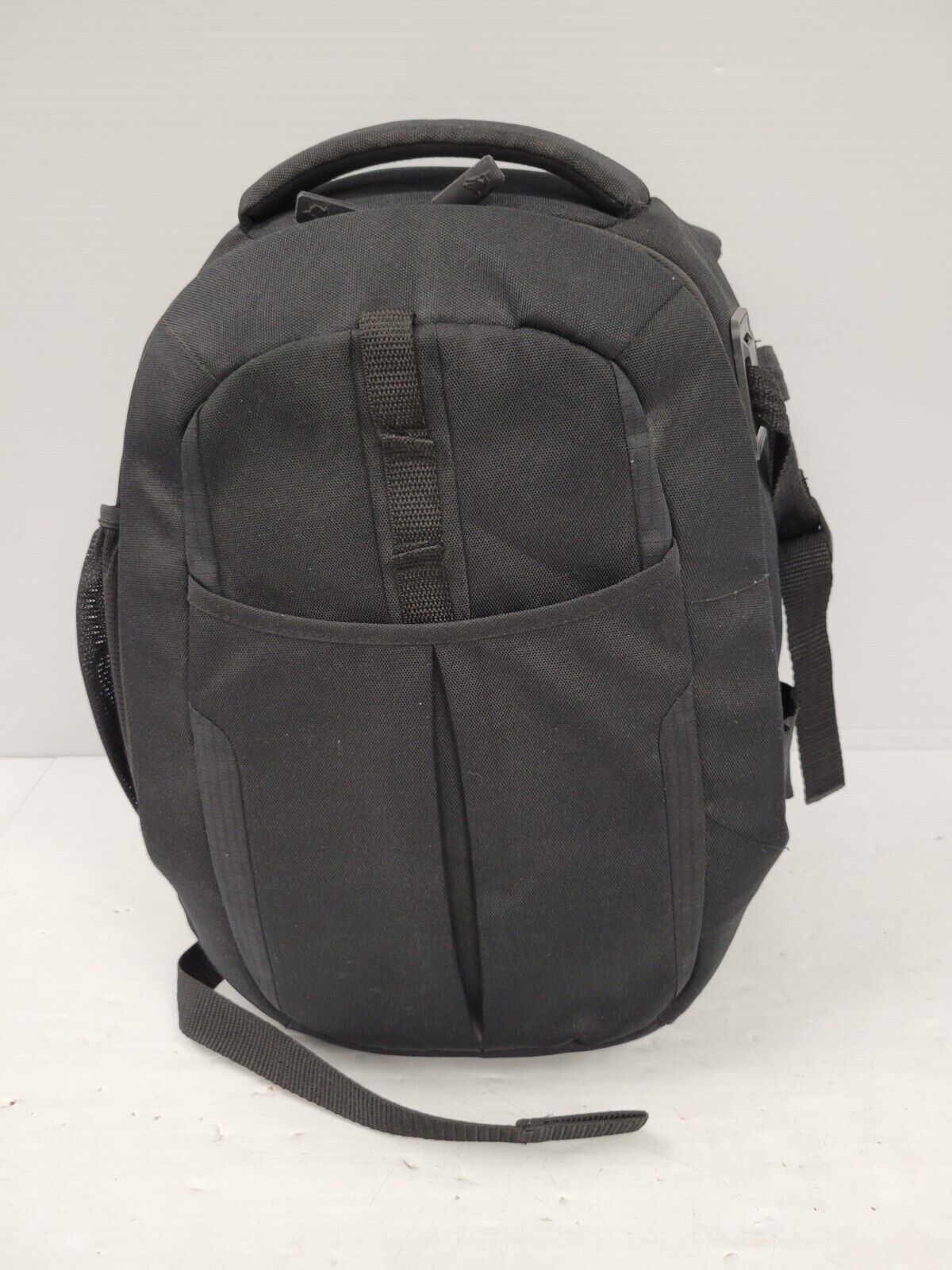 (58367-4A) No Name Camera Bag