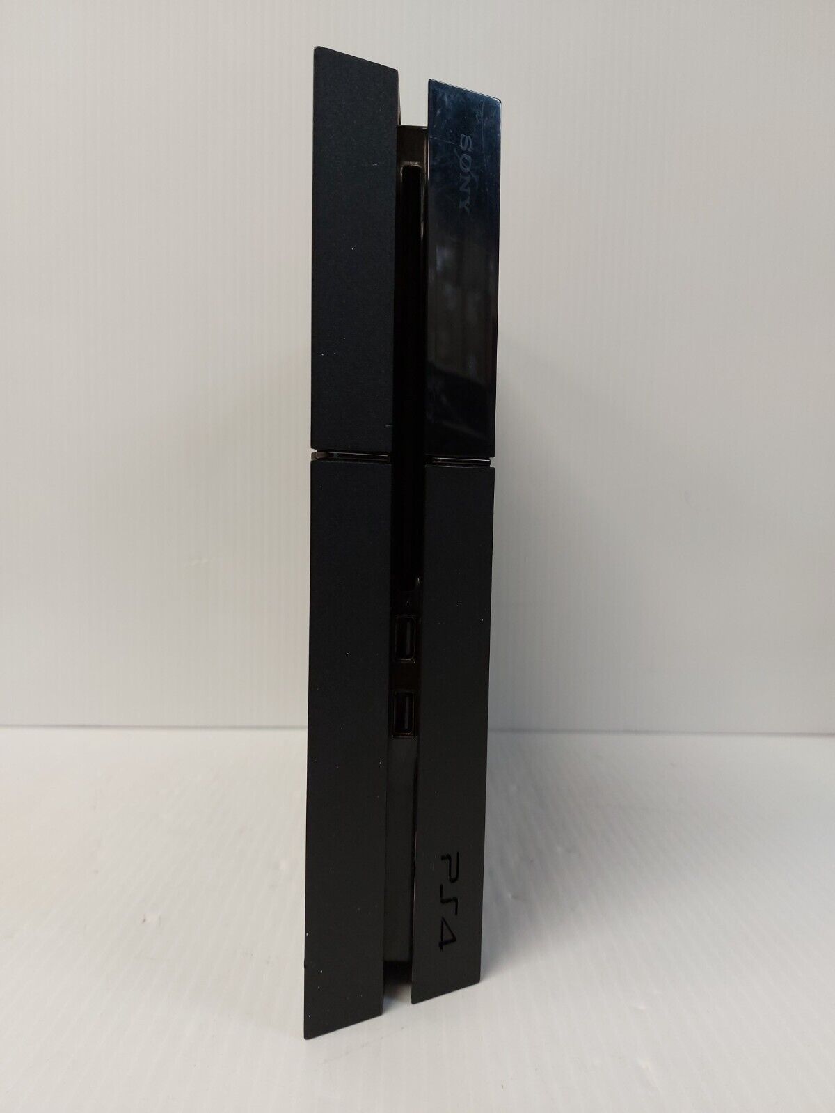 (N82925-3) Sony CUH-1115A PlayStation 4 Console 500GB