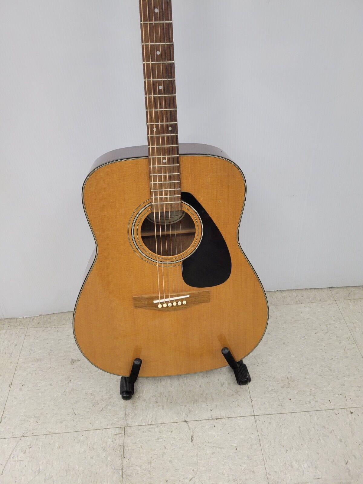 (66782-1) Yamaha F-340 Guitar