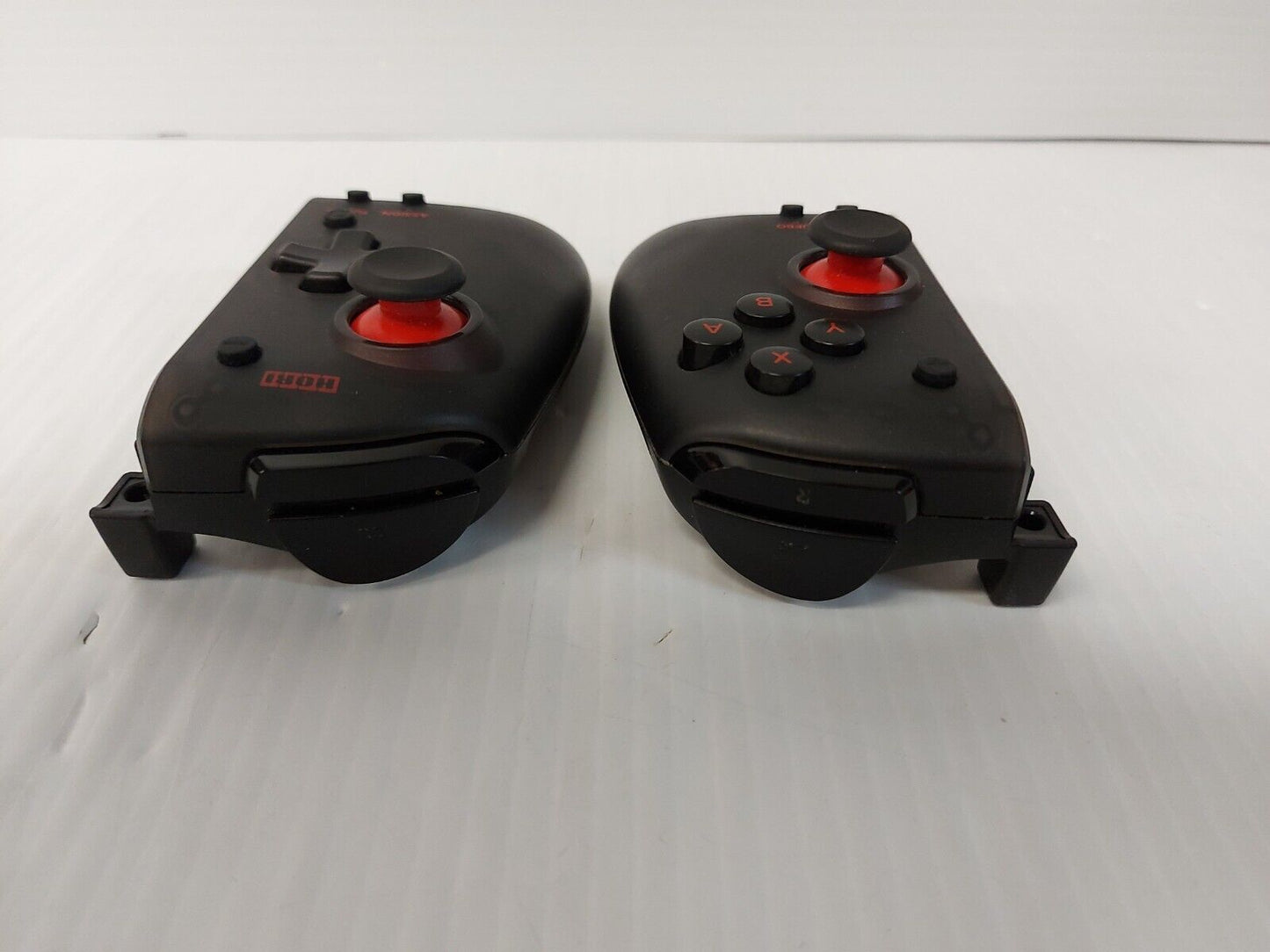 (N85337-6) Nintendo Switch Split Pad Pro Controllers