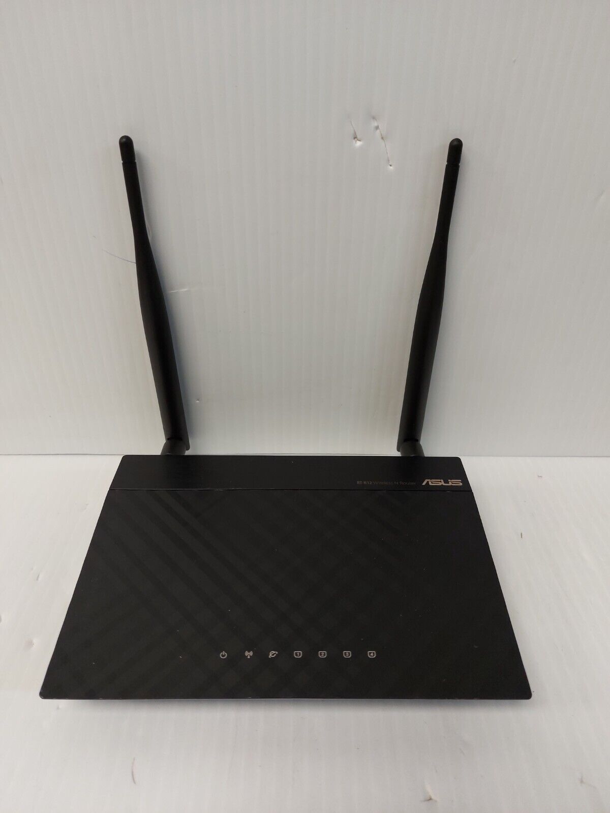 (N76590-1) Asus RT-N12 Wireless N Router