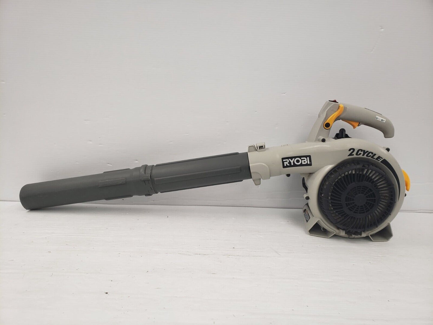 (65655-1) Ryobi RY06056 Leaf Blower