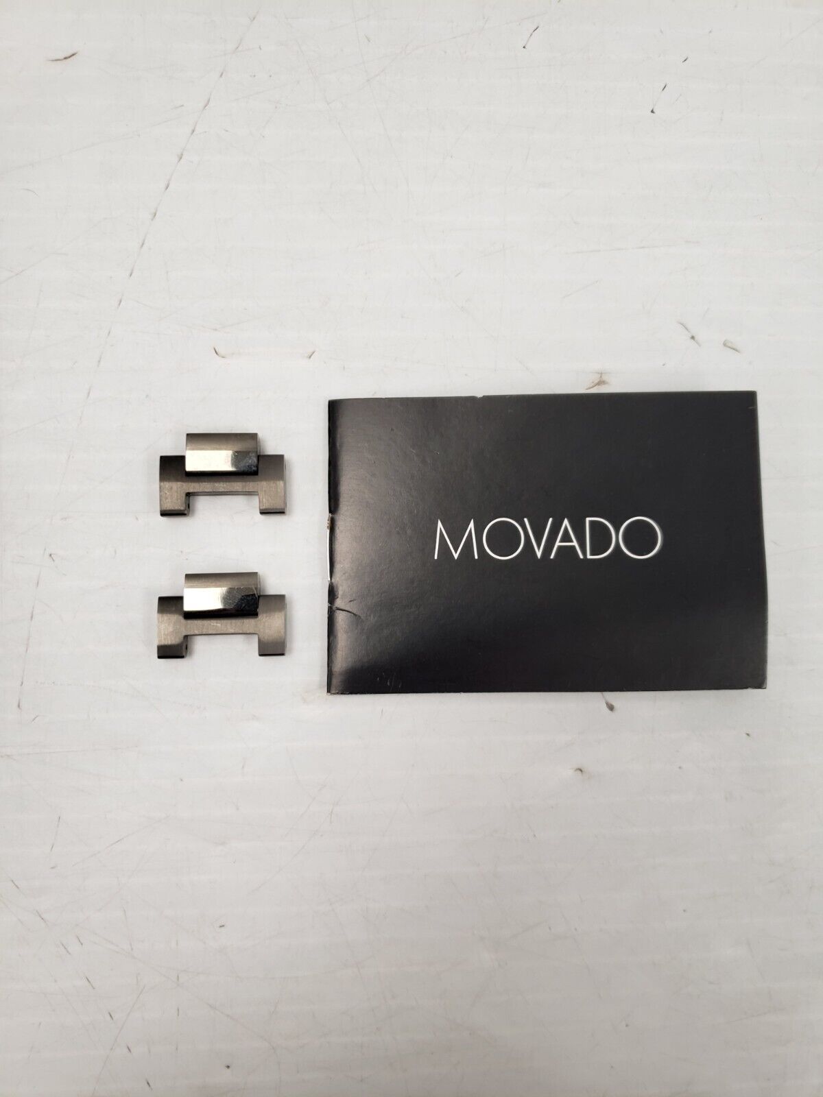 (59272-1) Movado Bold Verso MB01.0.34.6613 Watch