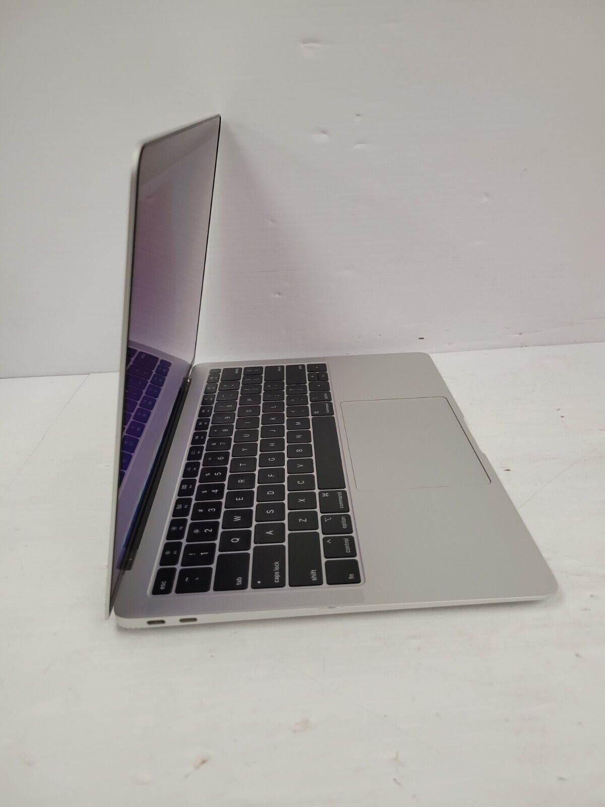 (52514-1) Apple A1932 Macbook Air