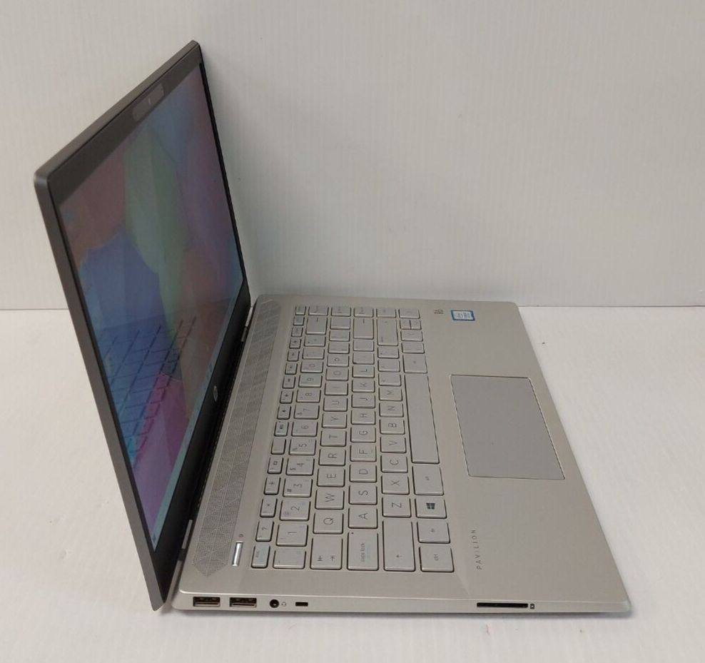 (N82107-1) HP 14-CA0010CA Laptop ** AS IS**