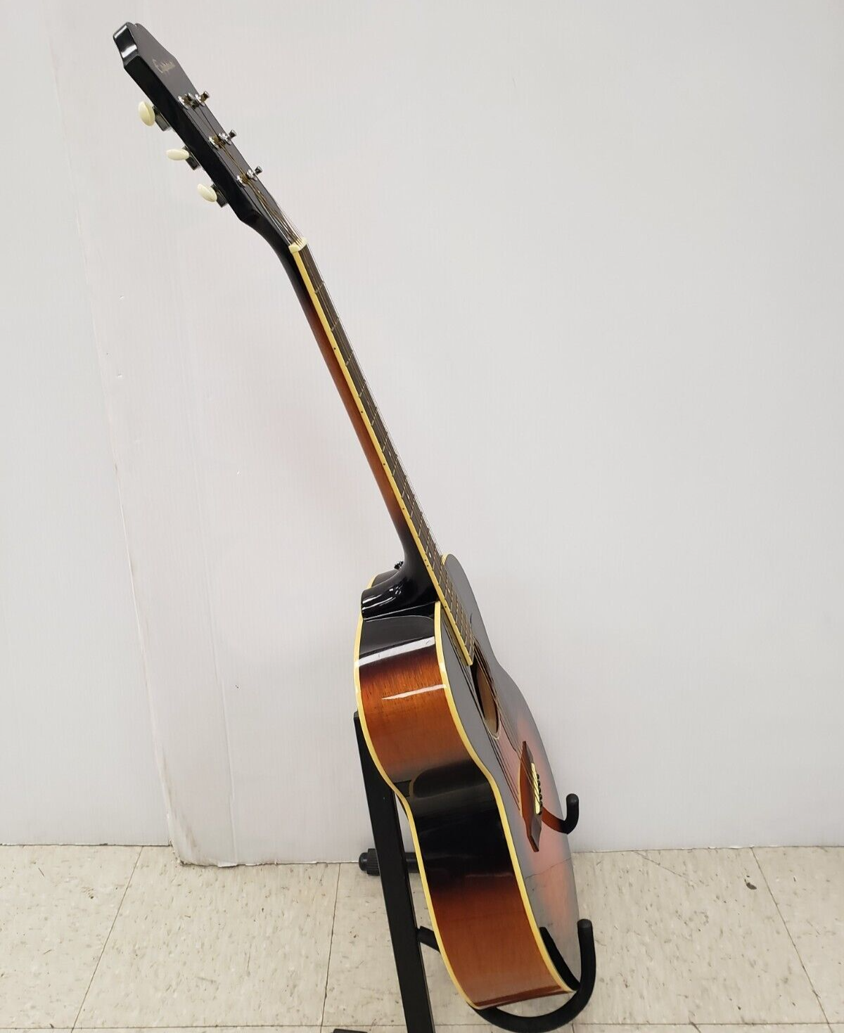 (62479-1) Epiphone EL-00VS Acoustic Guitar *As Is*