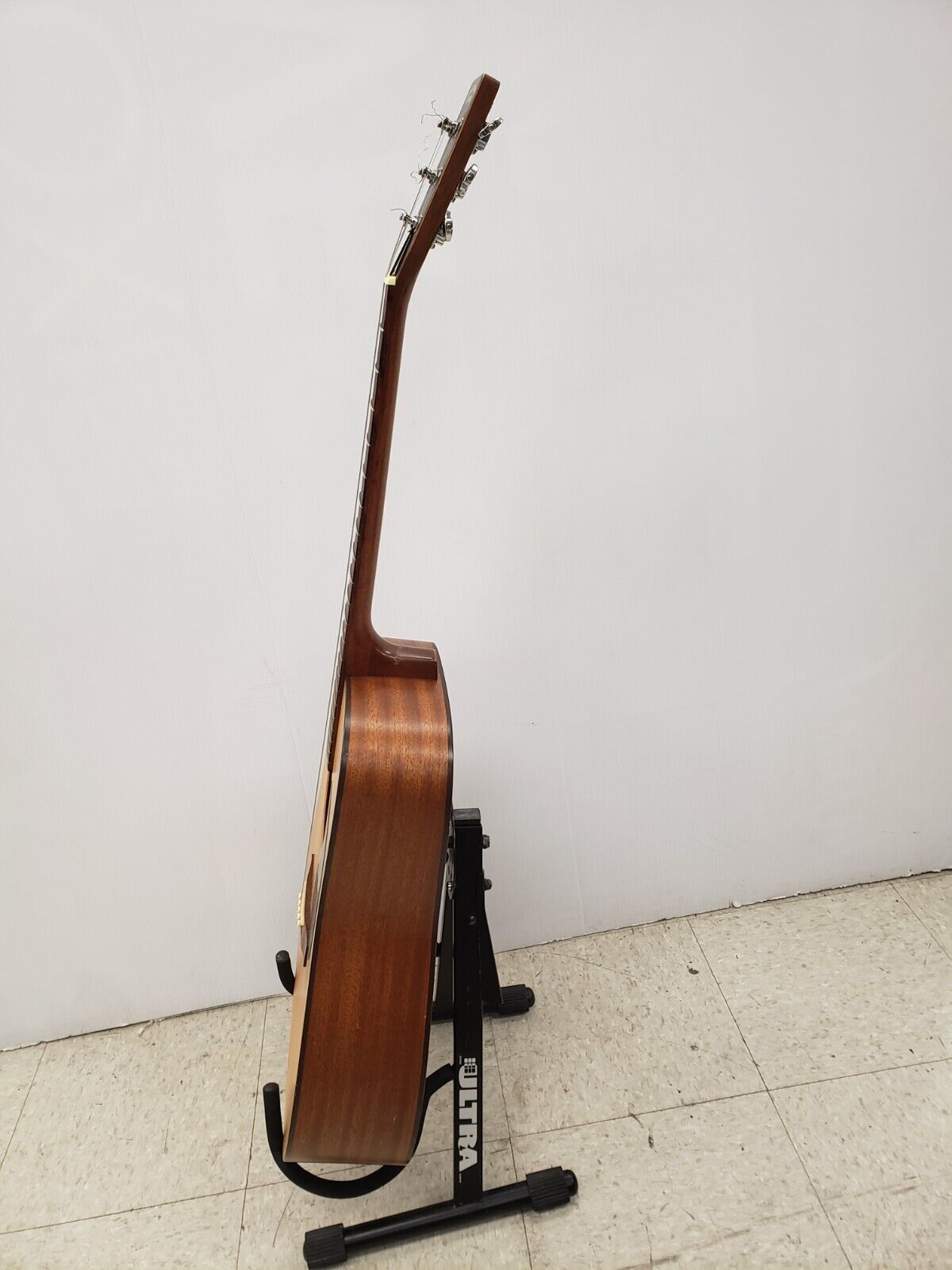 (66191-1) Simon & Patrick Mahogany Spruce Guitar