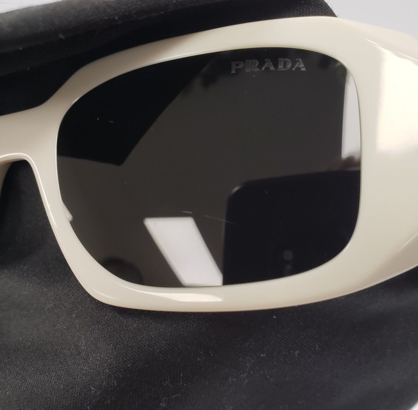 (58331-1) Prada SPR17W Sunglasses