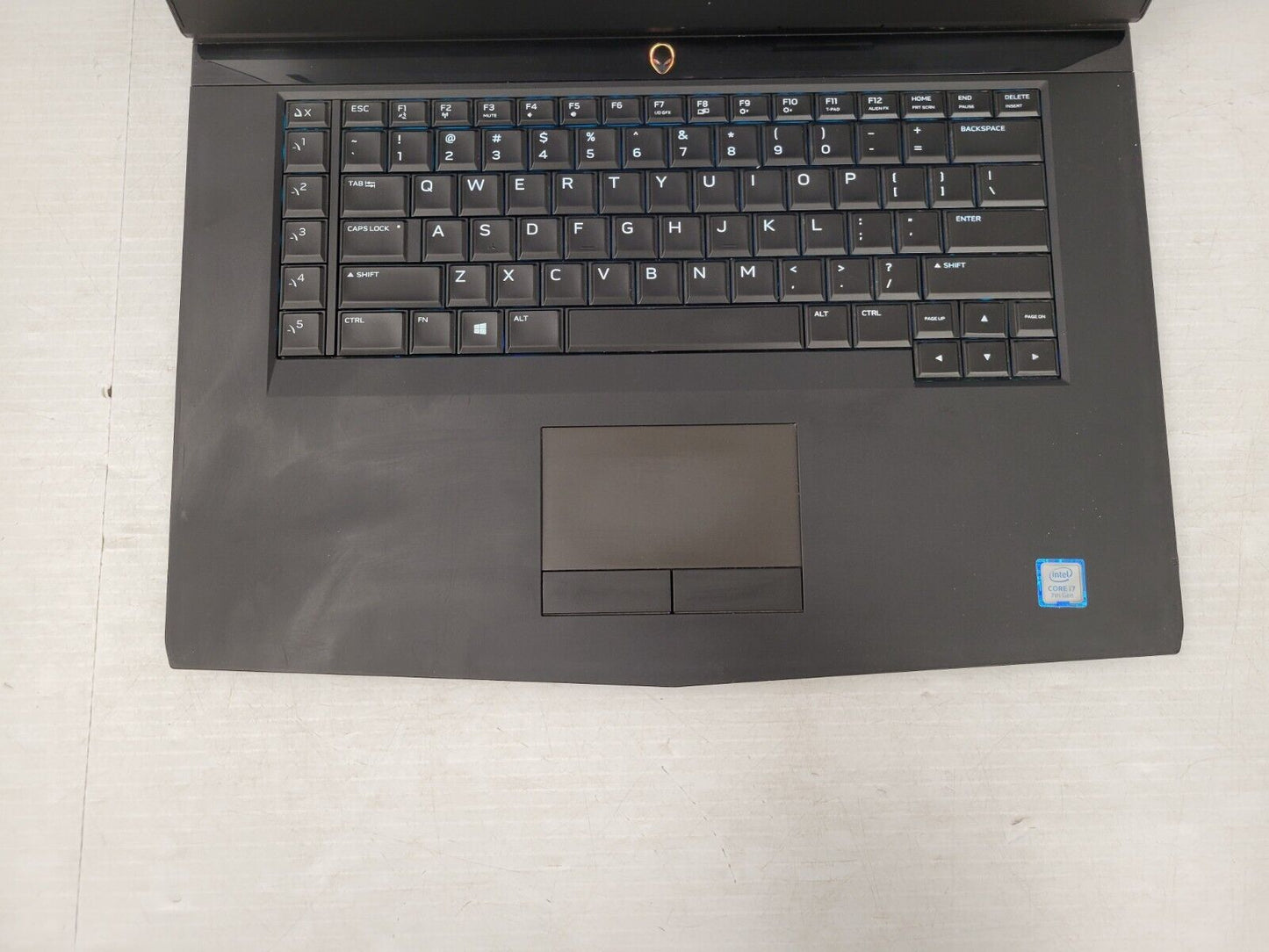 (48629-1) Alienware P69F Gaming Laptop