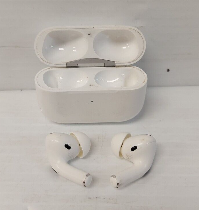 (N80903-1) Apple A2190 Airpods Pro in Charge Case