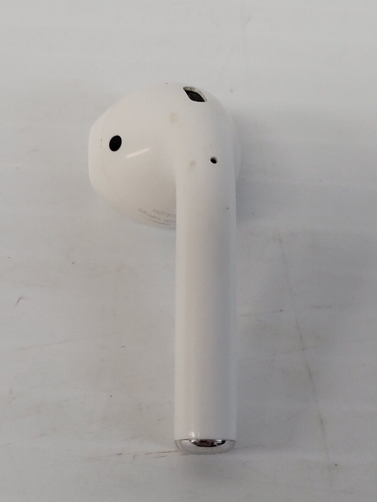 (N80540-1) Apple A1602 Gen 2 Earbuds