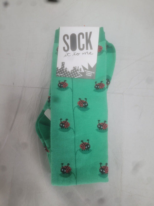 Sock it to me, coccinelle verte, chaussettes hautes