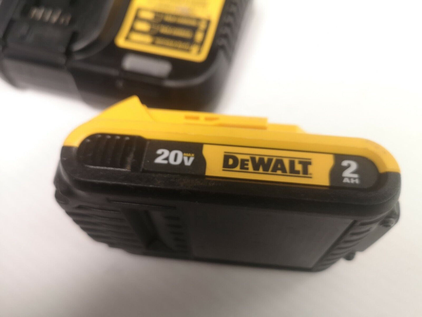 (NI-6546) Dewalt Drill DCD780