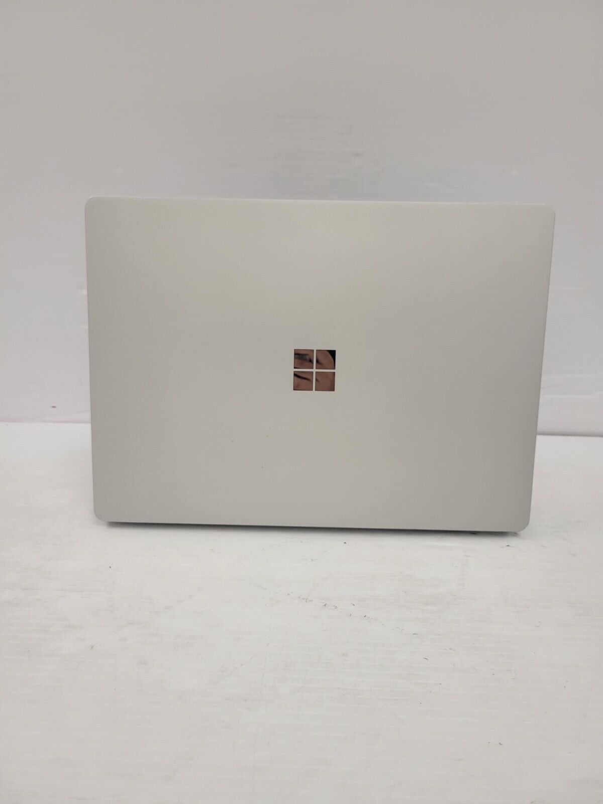 (46086-1) Microsoft 1769 Laptop