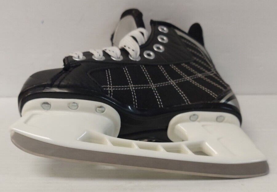 (NI-2839) Bauer Challenger Hockey Skate Youth Sz: 12