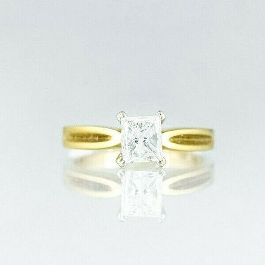 (I-651-084A) 18k duo gold Princess cut diamond solitaire ring