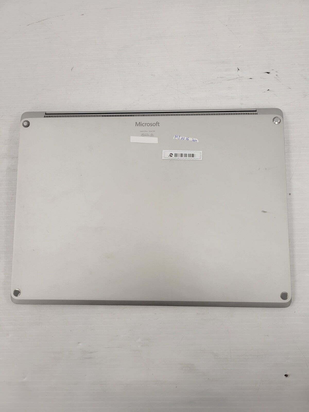 (46086-1) Microsoft 1769 Laptop