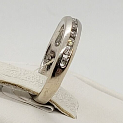 (NI-2107) Bague pour femme en or blanc 14 carats