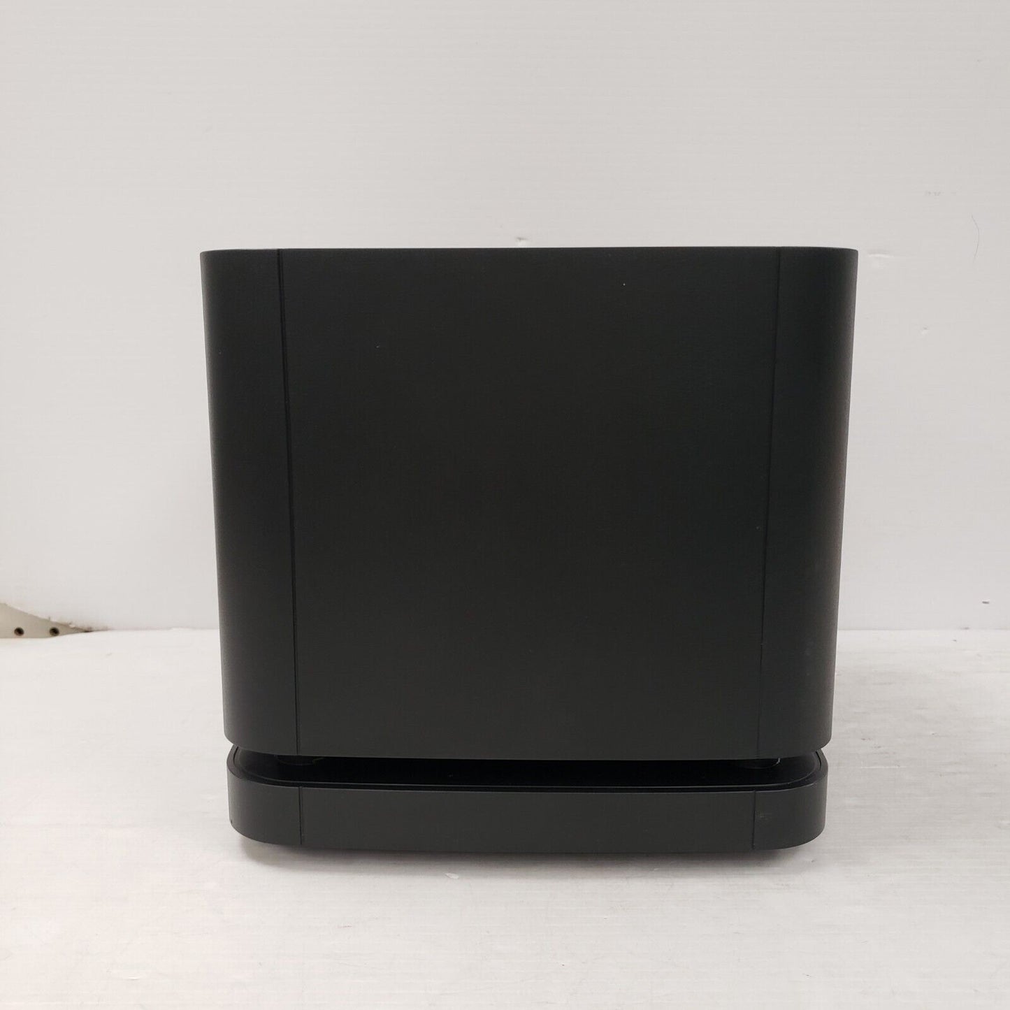 (I-31779) Bose Sound Bar and Subwoofer