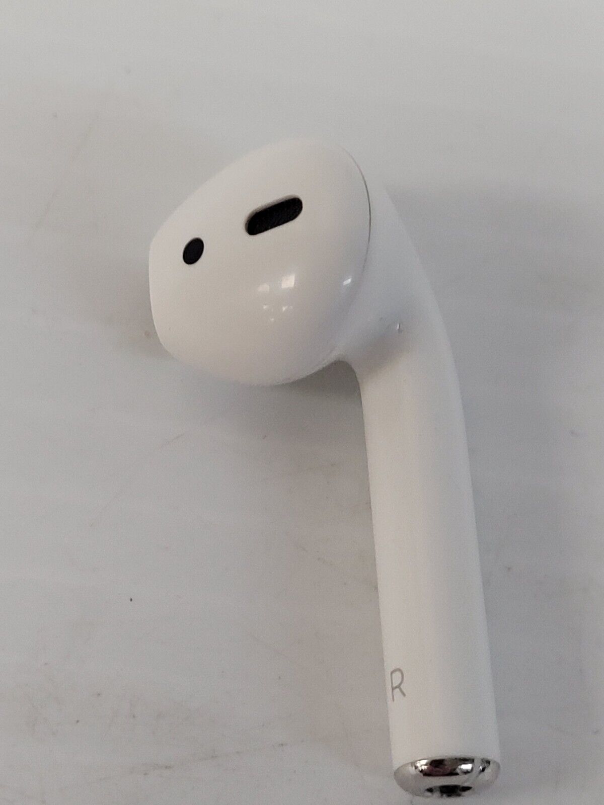 (N80540-1) Apple A1602 Gen 2 Earbuds