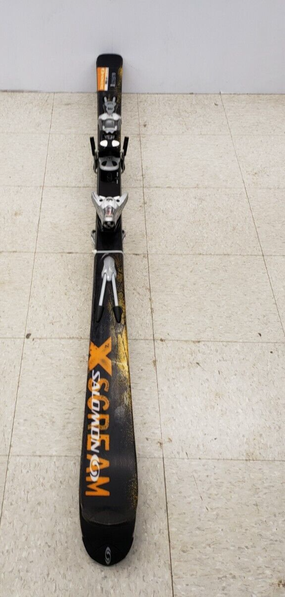 (39685-1) Skis Saloman Xscream9-135CM