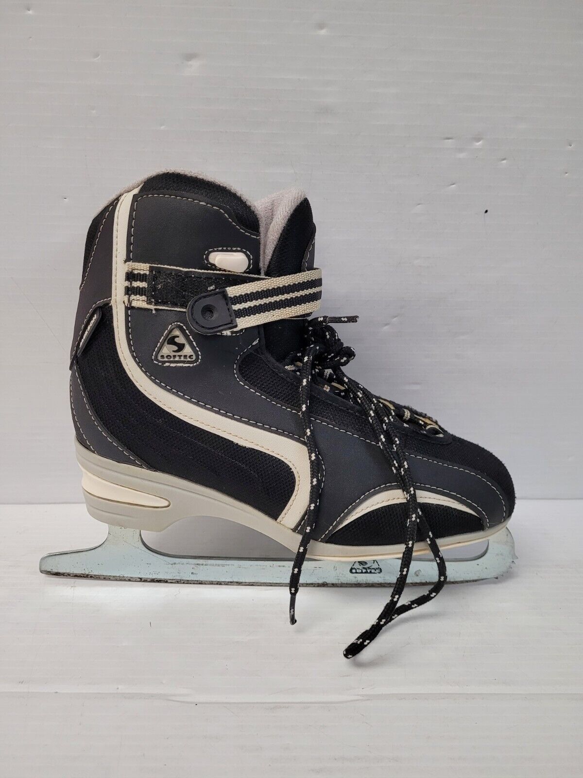 (N80232-1) Patins de hockey pour dames Jackson Softec Sz:8