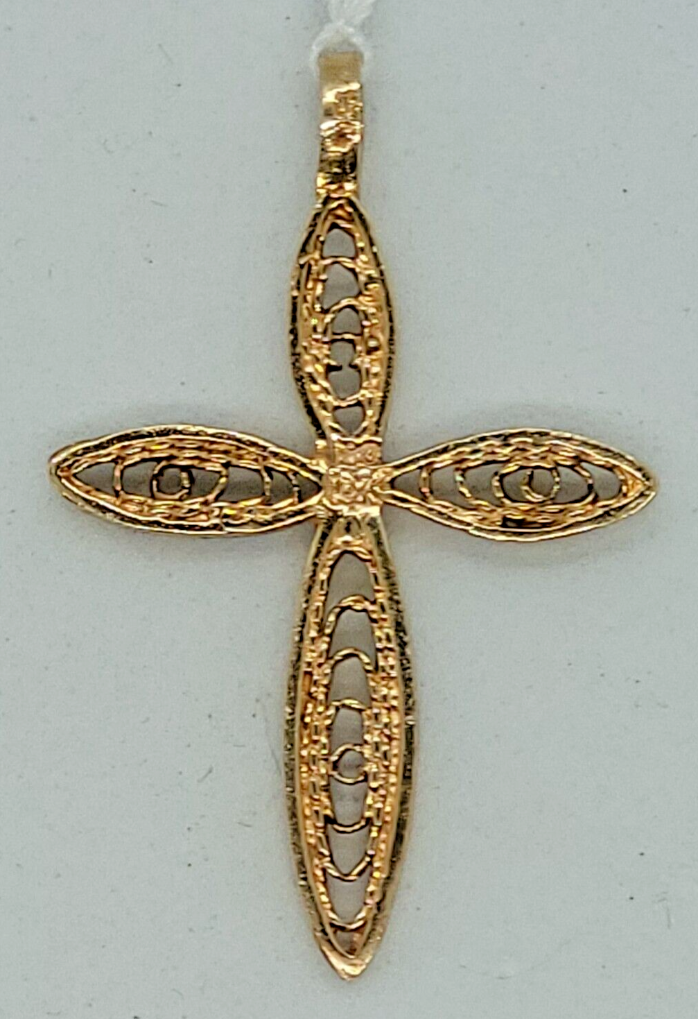 (N71505-4) Ladies 10K Yellow Gold Lace Cross Pendent