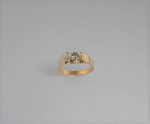 (I-1514-369) 14K DUO GOLD MULTISTONE DIAMOND RING