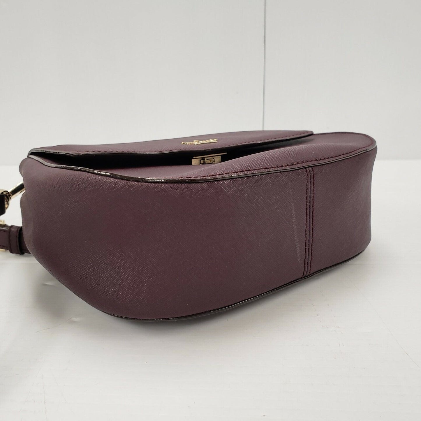 (I-28540) Kate Spade Purple Purse