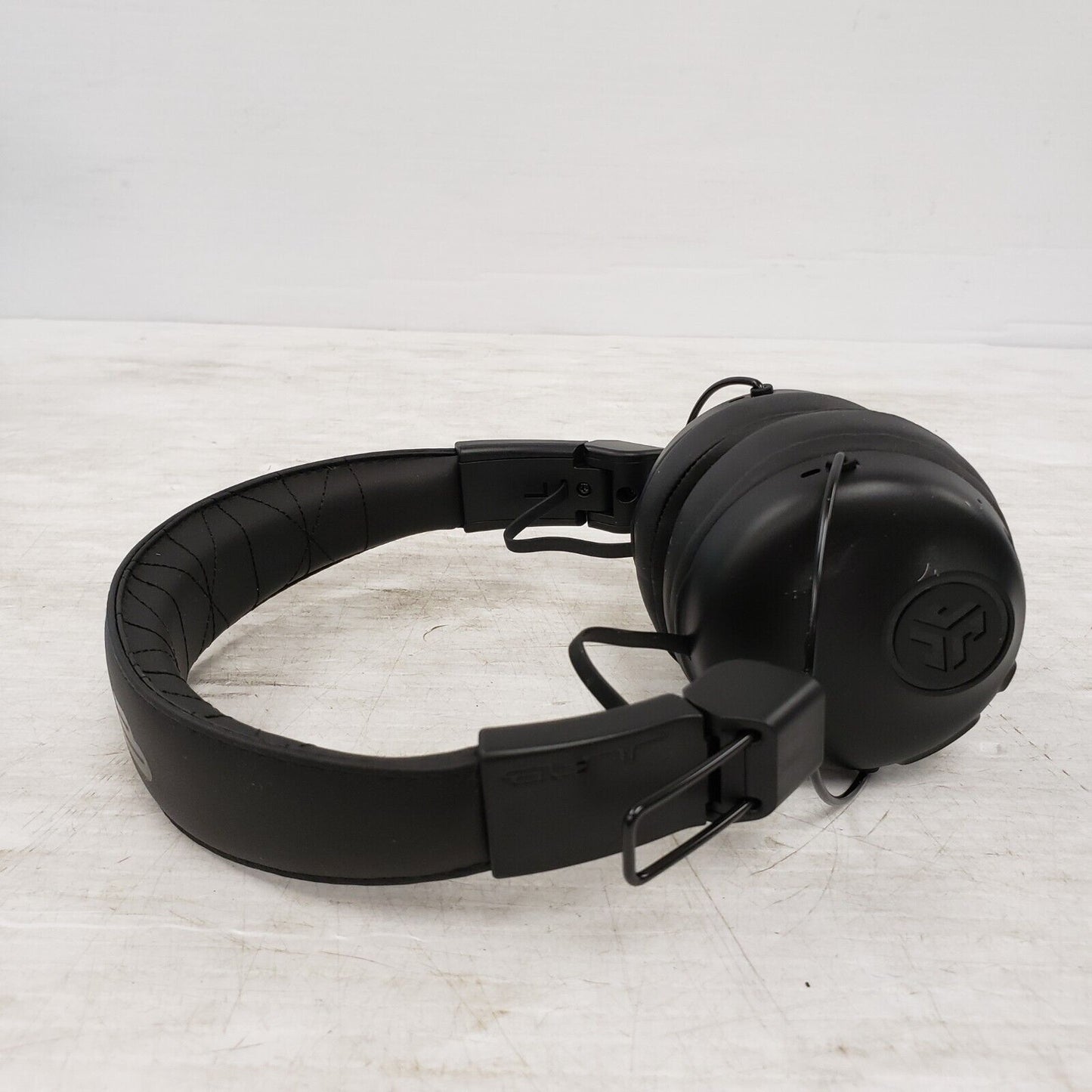 (38582-6) J-Lab 103621 Wireless Headphones