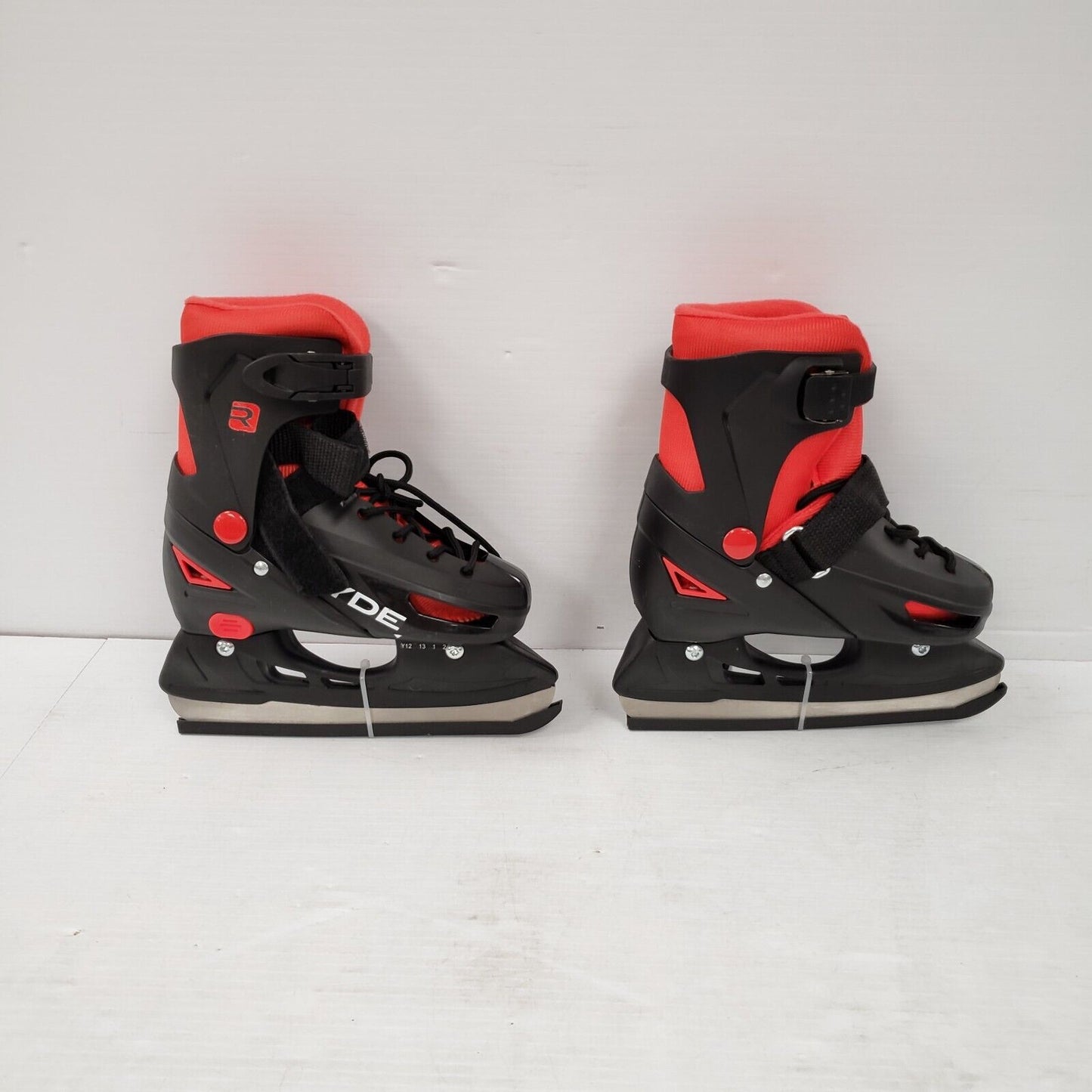 (36314-1) Patins Ryder - Taille jeunesse 12