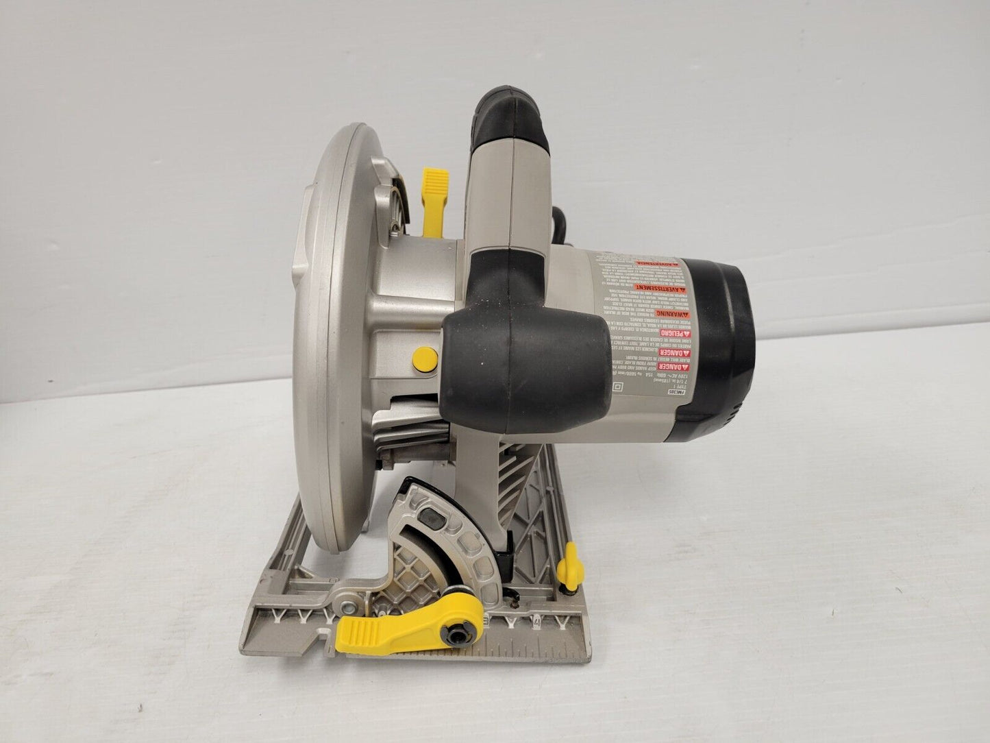(51727-1) Stanley FME305 Circular Saw