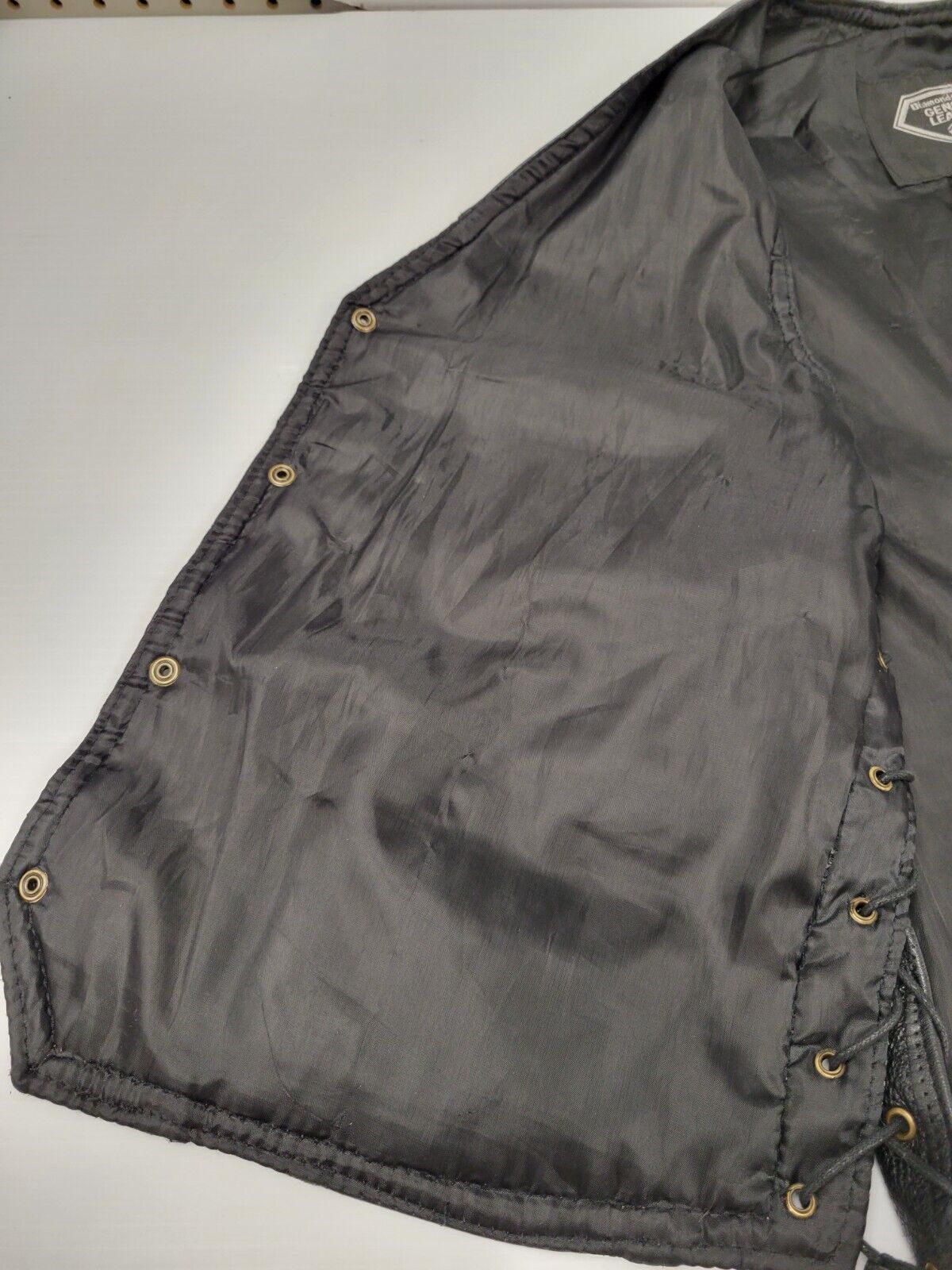 (49196-1B) Diamond Plate Leather Vest - Size L