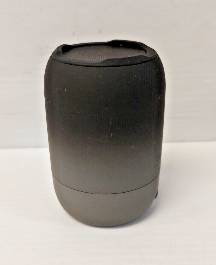 (N81514-2) Apple IBT400 iHome Smart Speaker