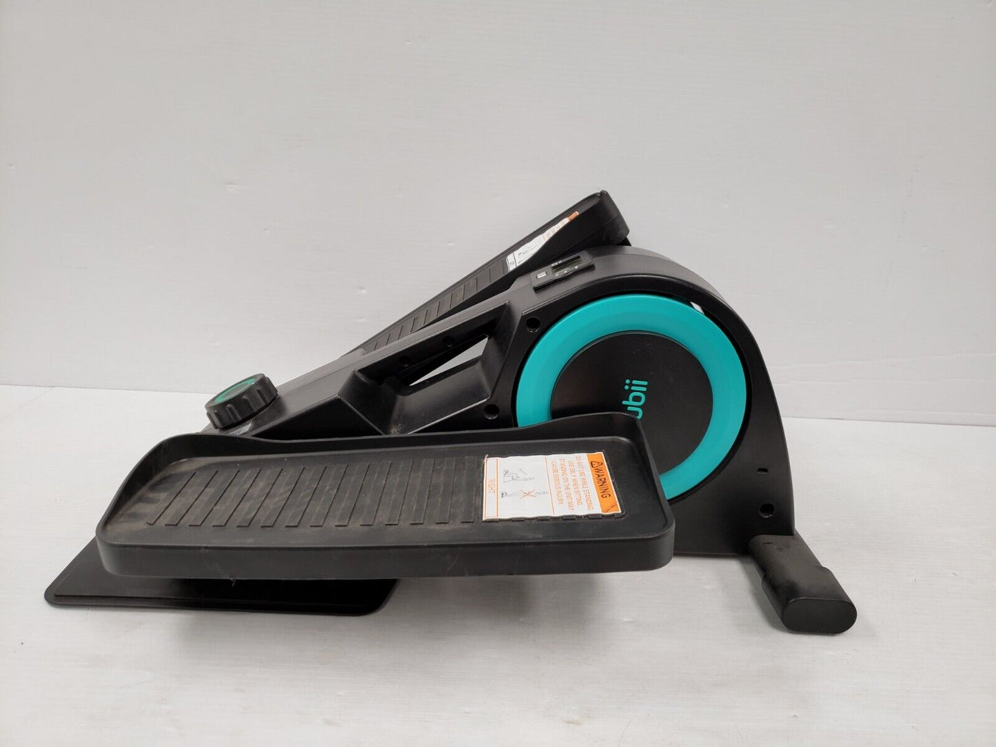 (27059-1) Cubii F3A2 Seated Elliptical Trainer