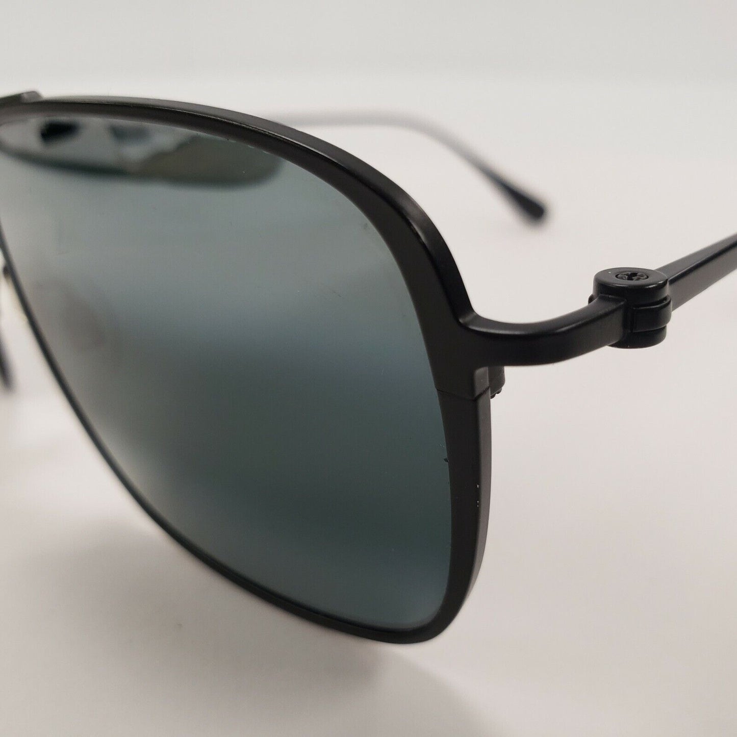 (I-24737) Maui Jim MJ541-2M Sunglasses