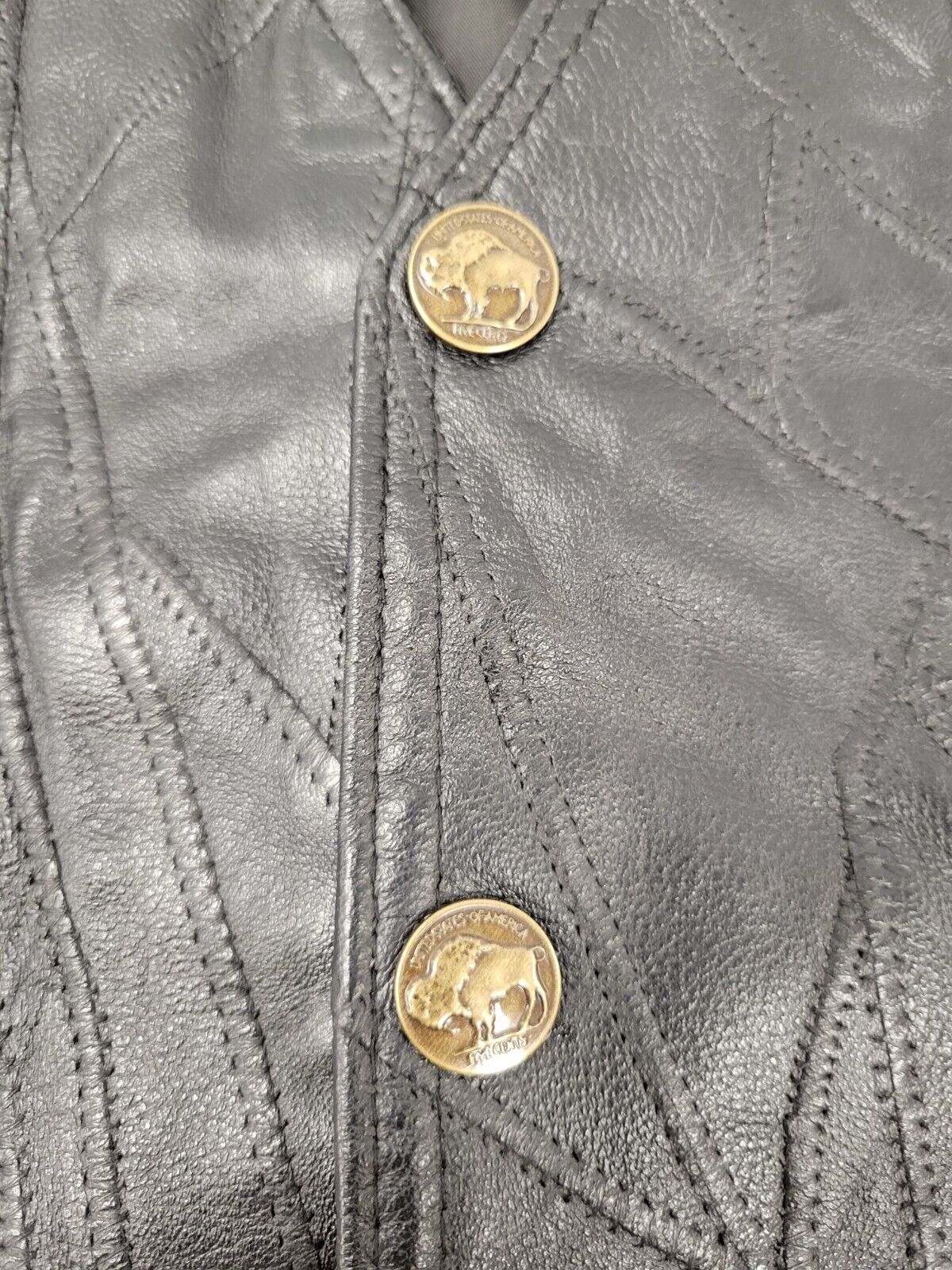 (49196-1B) Diamond Plate Leather Vest - Size L