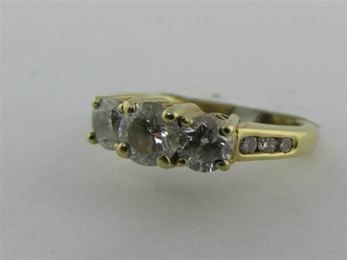 (I-514-452A) LADIES 14K GOLD DIAMOND RING