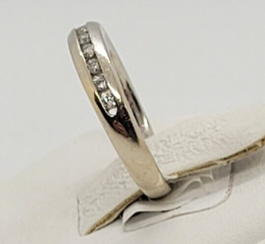 (NI-2107) Bague pour femme en or blanc 14 carats